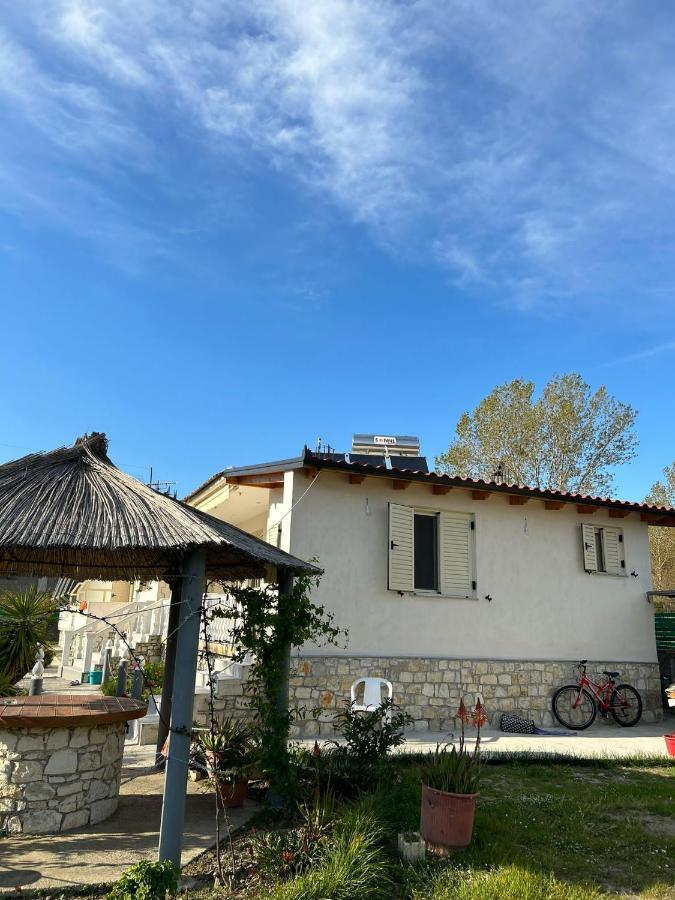 Hotel Vila Andi Zverneci Zewnętrze zdjęcie
