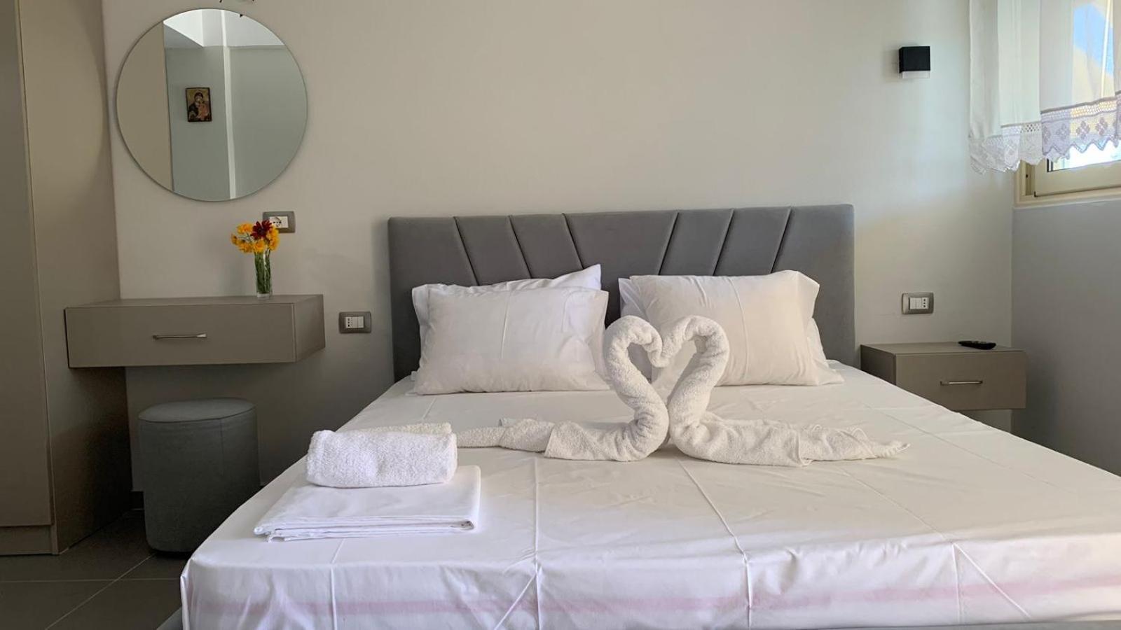 Hotel Vila Andi Zverneci Zewnętrze zdjęcie